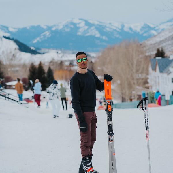 ​What’s The Buzz About Student Ski Trips?