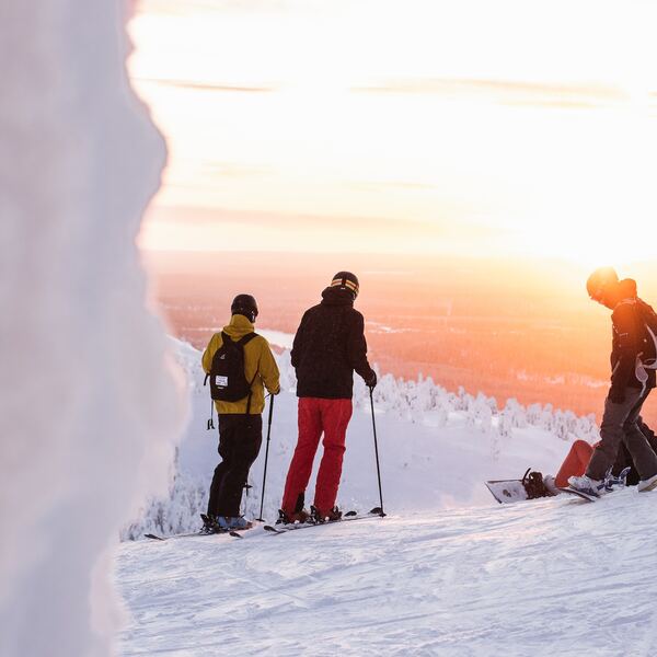 Gliding Through The Land Of The Midnight Sun:  A Beginner’s Guide To Skiing In Finland