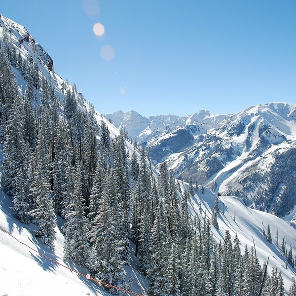 Exploring The Best Ski Towns In The USA